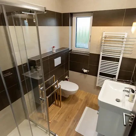 Apartmany Kohoutek A Slepicka V Novohradskych Horach Nove Hrady  Exterior photo