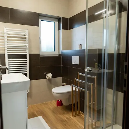 Apartmany Kohoutek A Slepicka V Novohradskych Horach Nove Hrady  Exterior photo