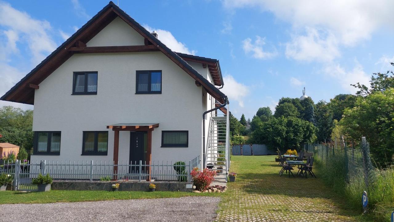 Kohoutek A Slepicka V Novohradskych Horach Apartment *