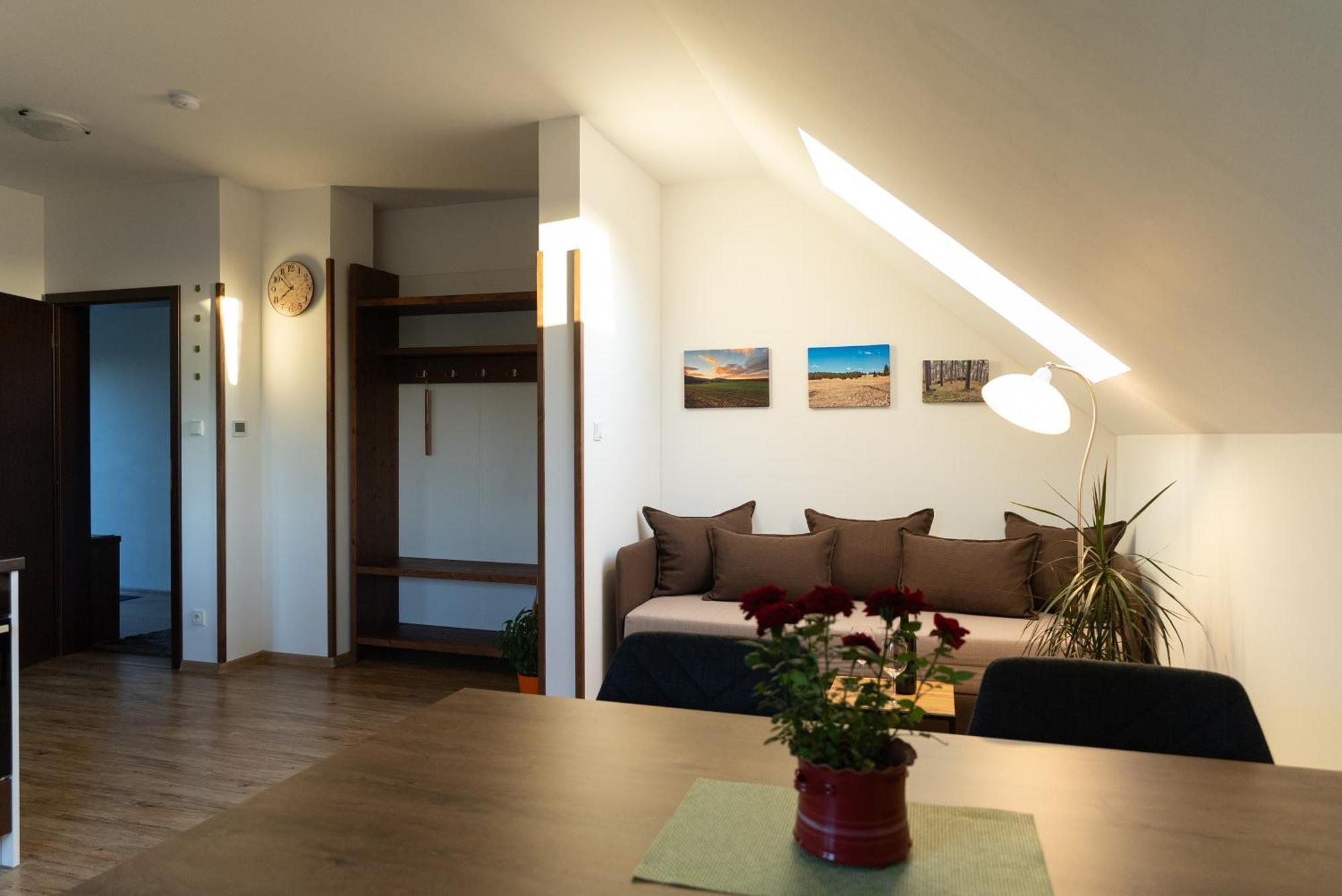 Apartment Kohoutek A Slepicka V Novohradskych Horach *
